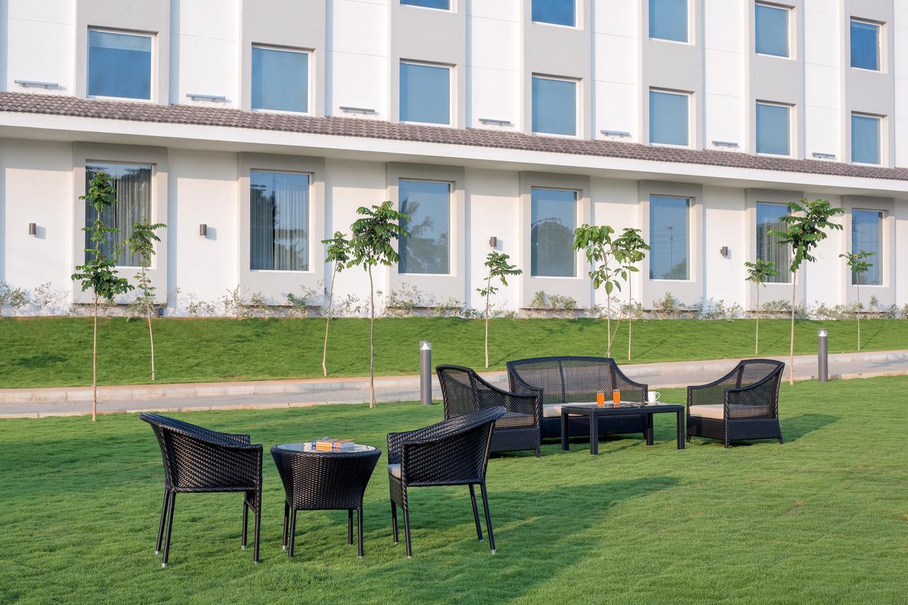 The Residency Towers, Rameswaram Hotell Exteriör bild